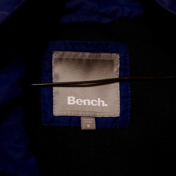 Bench windbreaker/ raincoat - Picture 3 of 3